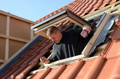 Pose de fenêtres de toit Velux à Perrier
